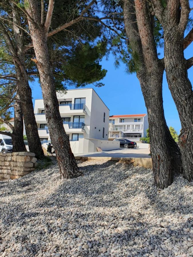 Premier Laguna Apartment Loviste Exterior photo